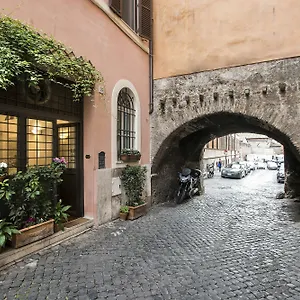 Arco Del Lauro *** Рим