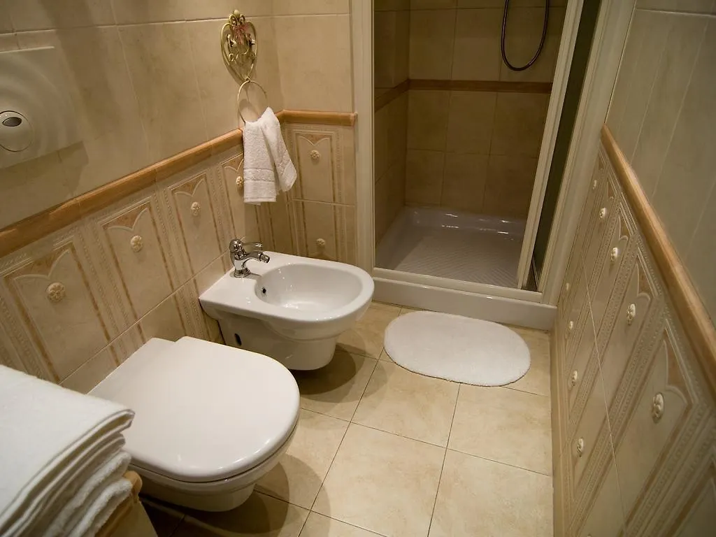 *** Bed & Breakfast B&B Les Suites Rome Italy