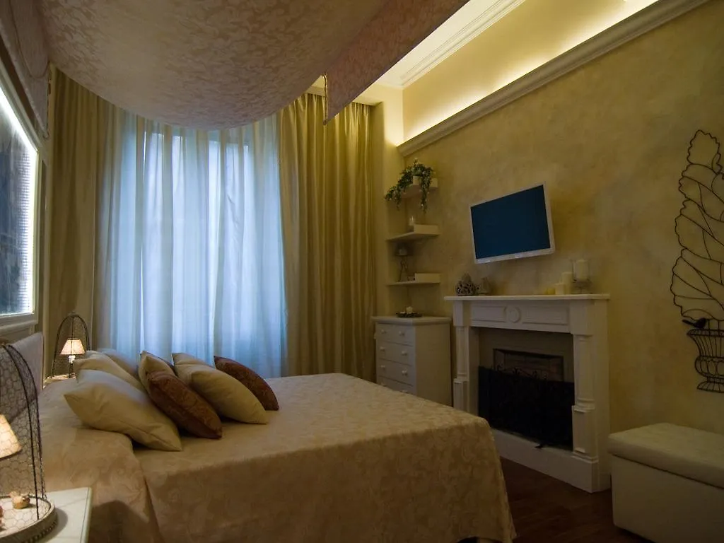 B&B Les Suites Rome 3*,