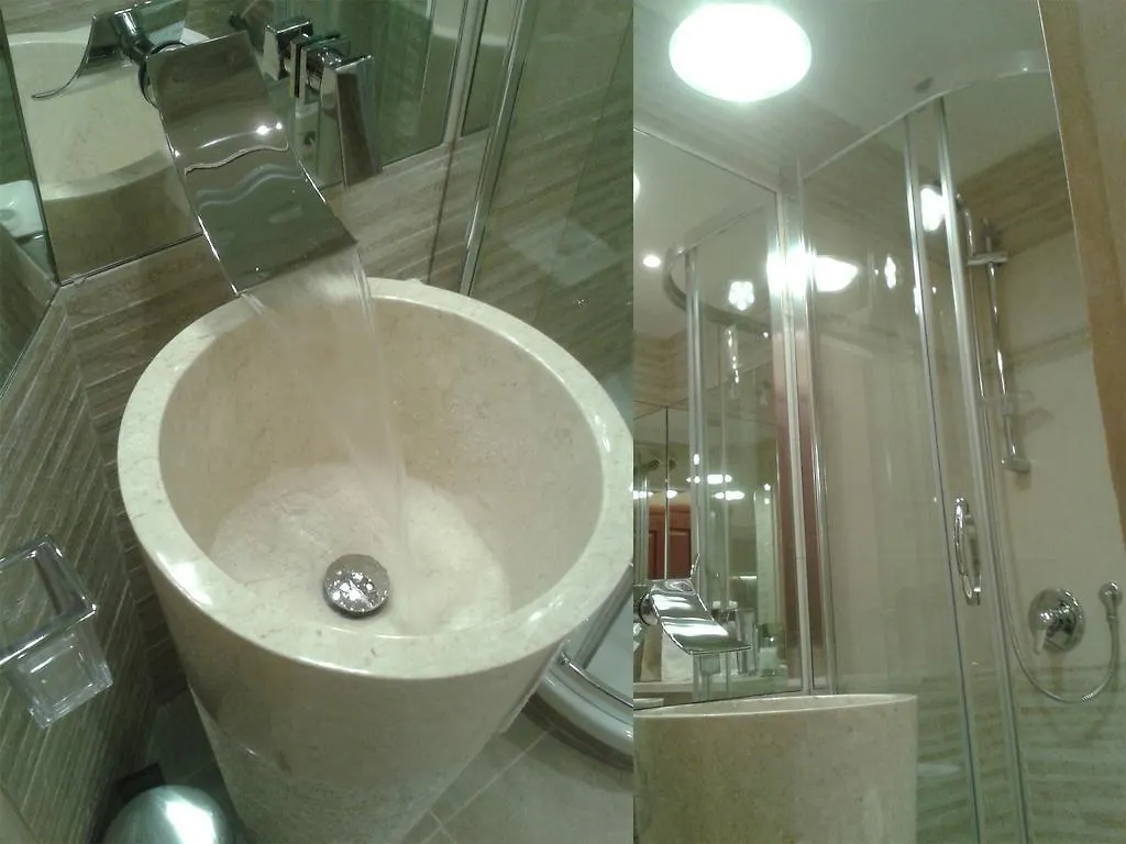 B&B Les Suites Rome Italy